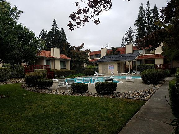 4th image of 816 Scott Blvd