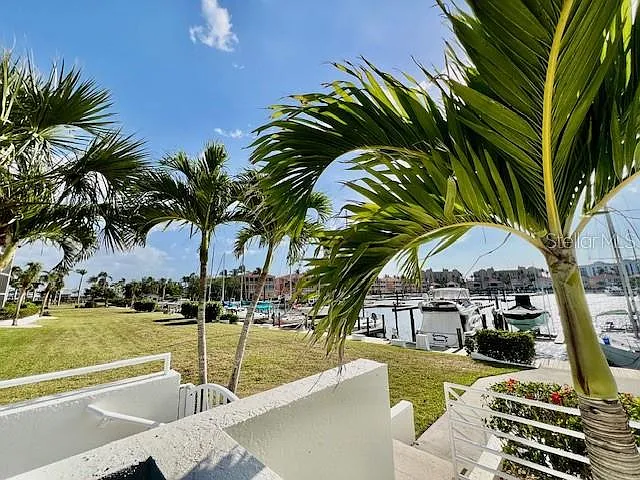 3020 Matecumbe Key Rd #103 — Photo 36