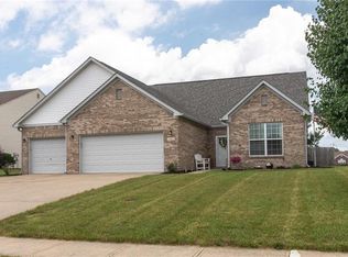 561 Ironstone Ct, Indianapolis, IN 46239