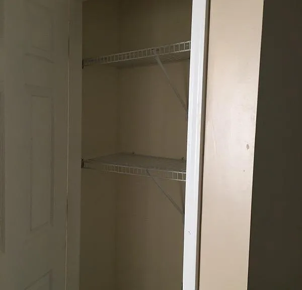 621 N Wilkinson St — Photo 5