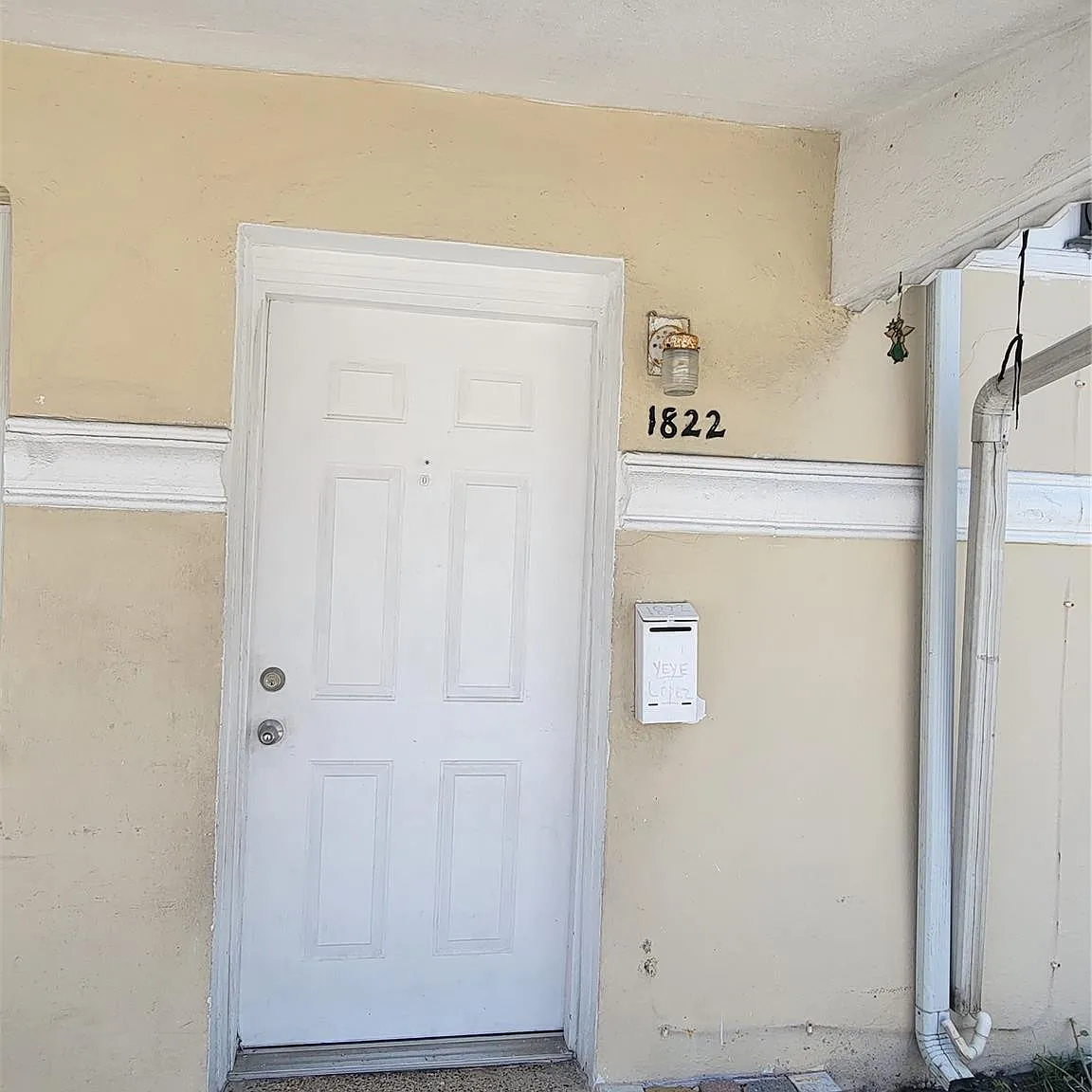 2 bed, 2.0 bath, 1370 sqft, $1,600 — Photo 3