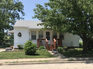 1105 N Division Ave, Urbana, IL 61801