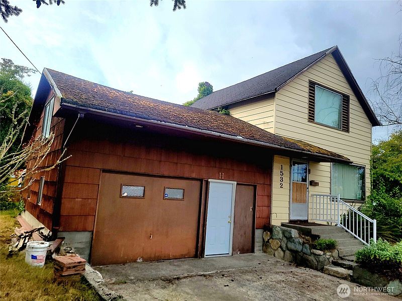 2nd image of 1532 S 45th Street
