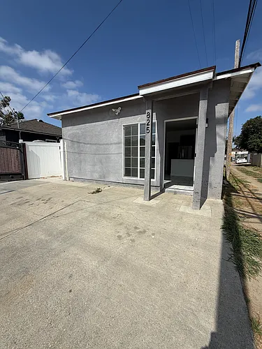 825 E Palmer St Photo 1