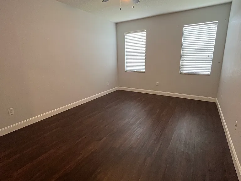 2515 Silverback Ct — Photo 15