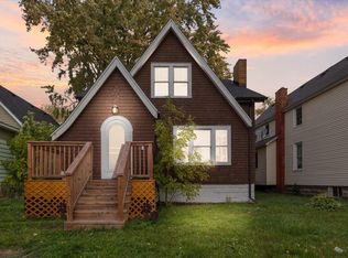 1407 Lapeer Ave, Port Huron, MI
