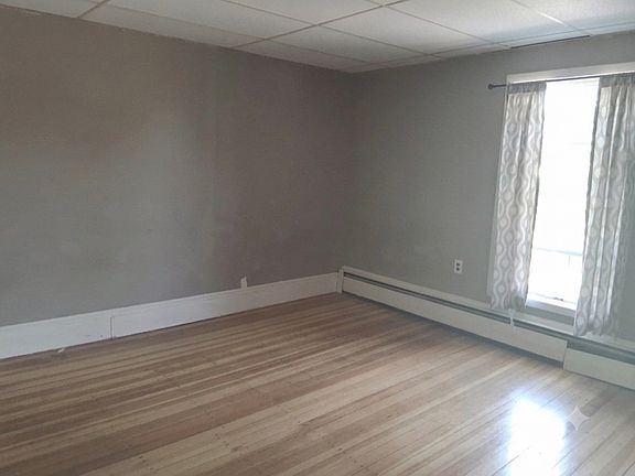 3rd image of 15 3rd St APT D