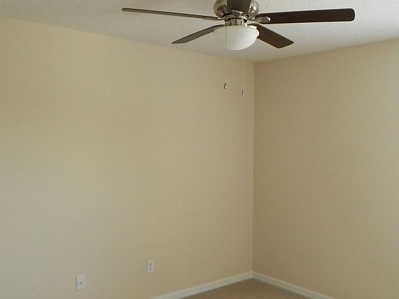 2nd image of 5240 Windsor Lake Cir