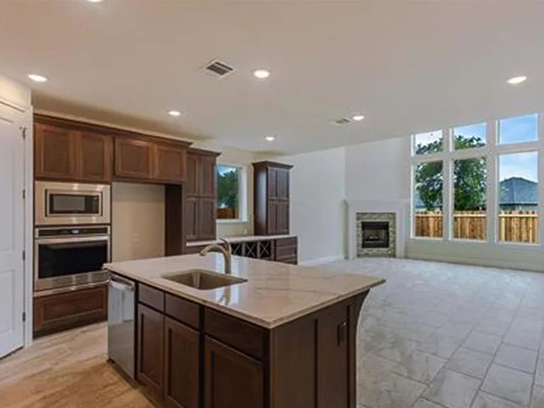 1422 Oaklawn Dr — Photo 13