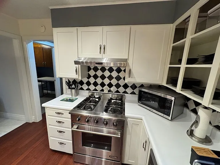 247 Bruce Rd — Photo 10