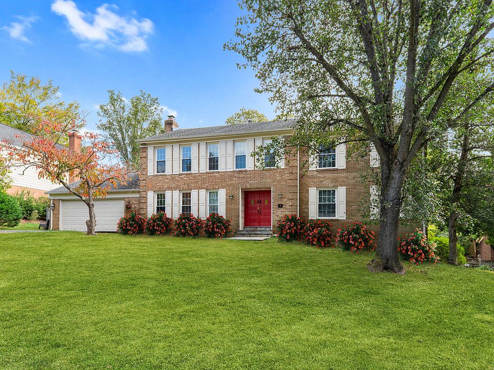 Gorgeous 5 BR, 4.5 BA classic colonial on picturesque fully fenced rear yard