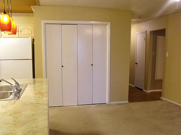 5th image of 3960 Laura Leigh Ln