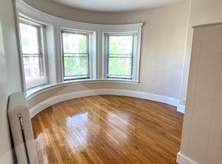 884 Massachusetts Ave #316, Cambridge, MA 02139