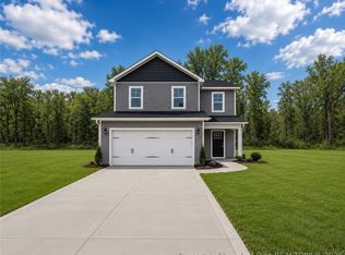202 Lanier Dr, Spring Lake, NC 28390