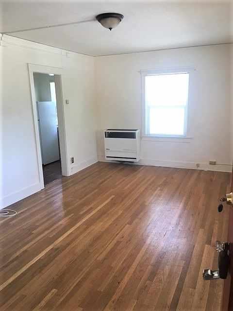 1st image of 1436 De La Vina St #B