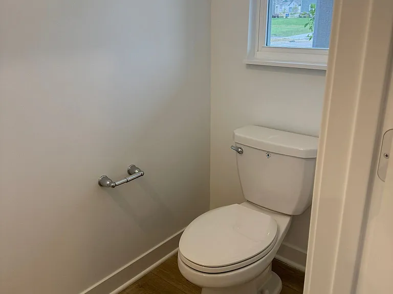 15370 Farrington Way — Photo 8