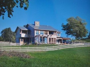 1 Have A Look Ln, Westport, MA 02790