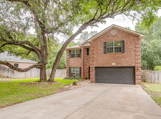 2137 Country Brook Dr, Weatherford, TX 76087