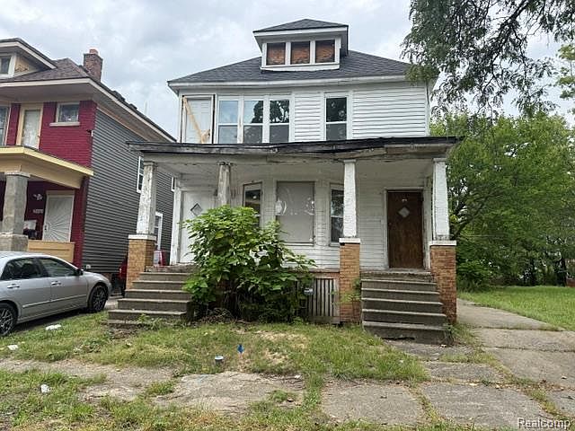 1st image of 2952 Columbus St