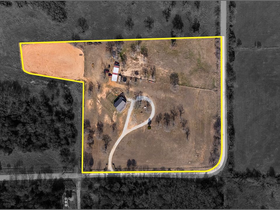 1st image of 1501 Huddleston Rd