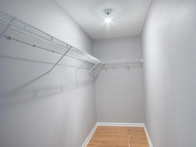 4054 Margo Cir — Photo 14
