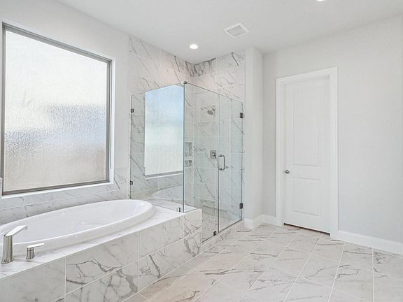 4th image of 21106 Regal Terrace Dr