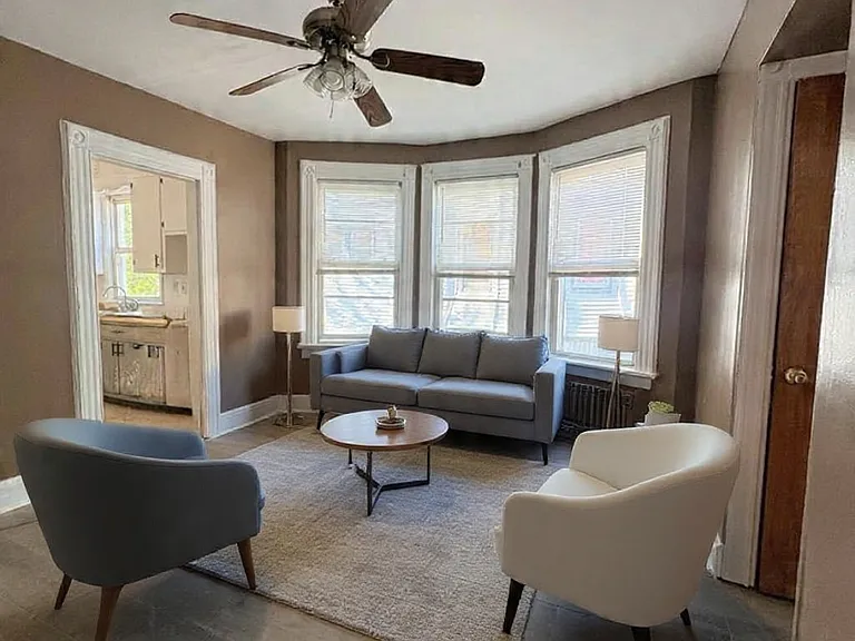 49 Columbia Ave — Photo 2