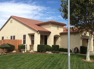 6101 Coop Dr, Elk Grove, CA 95757