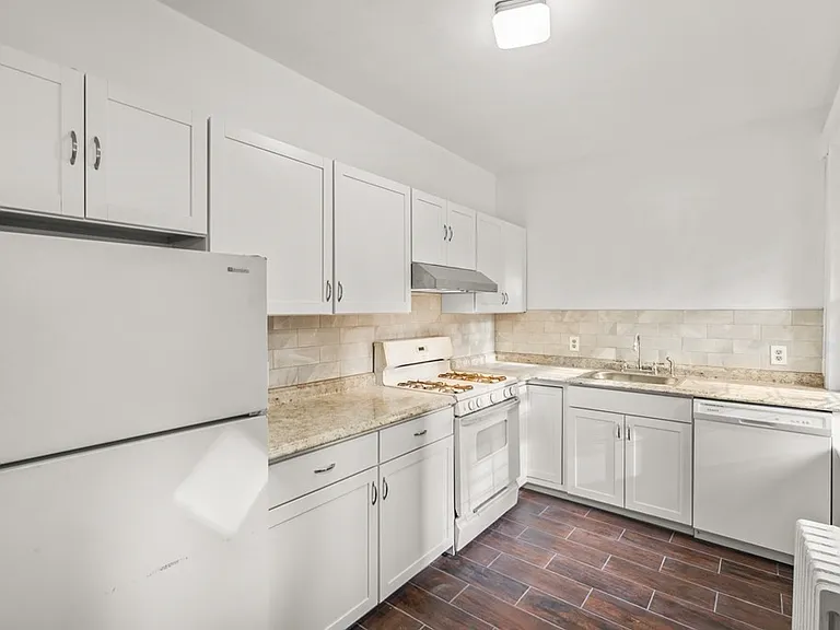 189 Chestnut Hill Ave #8 — Photo 15