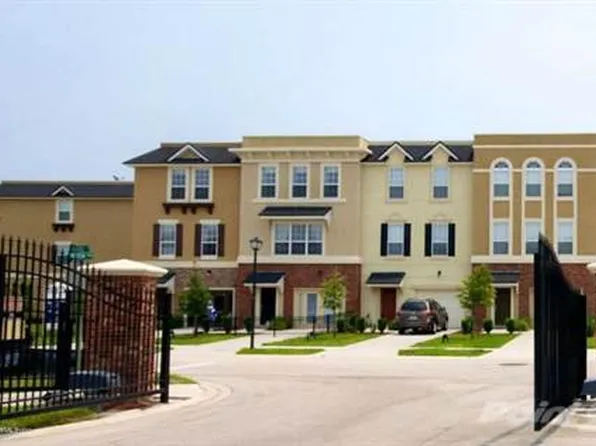 4300 Ellipse Dr, Jacksonville, FL 32246