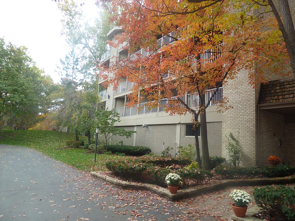 1st image of 3407 Oak Alley Ct APT 202