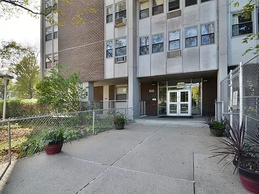 3rd image of 290 W 232nd St APT 2F