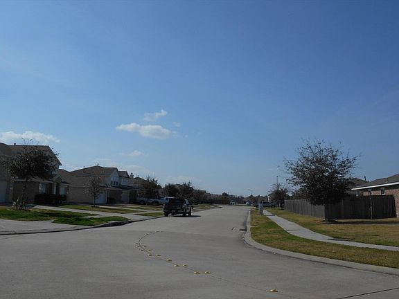 4th image of 769 Rocky Rose Ct