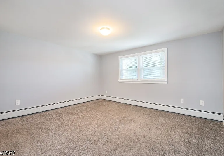 86 E 9th St #2 — Photo 18