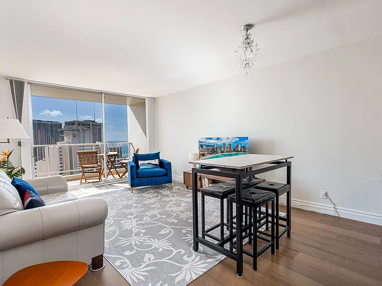 400 Hobron Ln #2705 — Photo 5