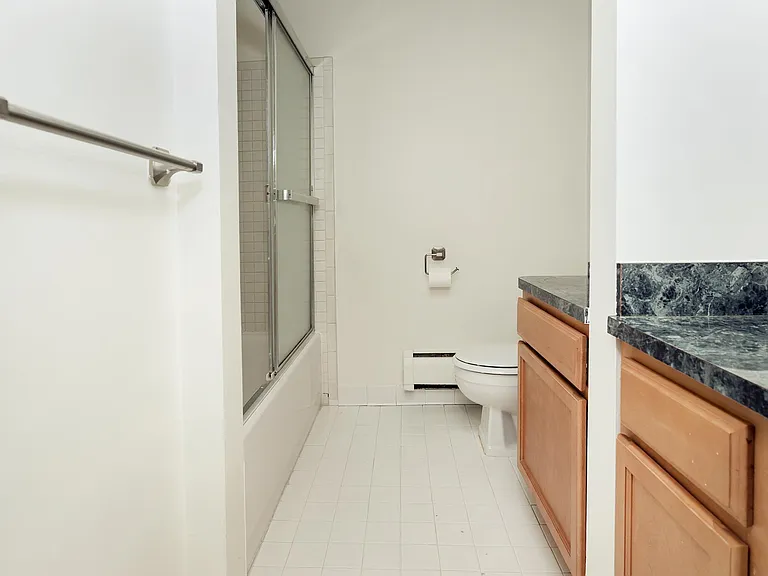 2425 Torquay Ave #204 — Photo 16