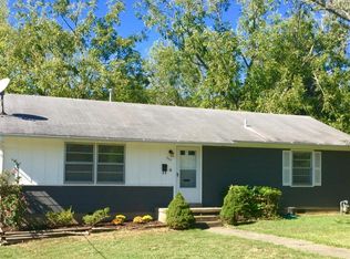 209 Bunker Ln, Oak Ridge, TN 37830