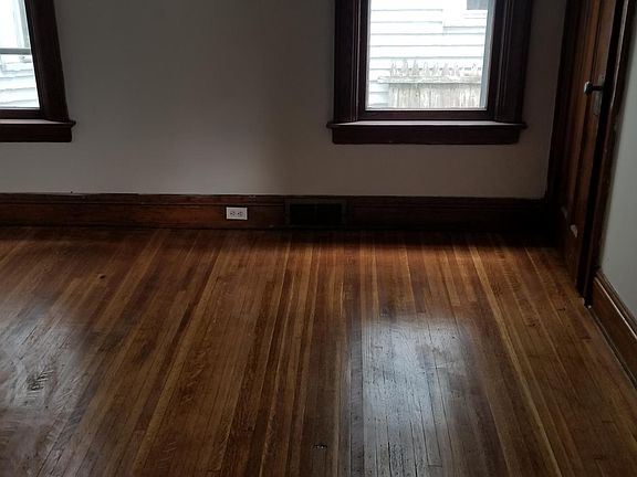 3rd image of 897 West Ave