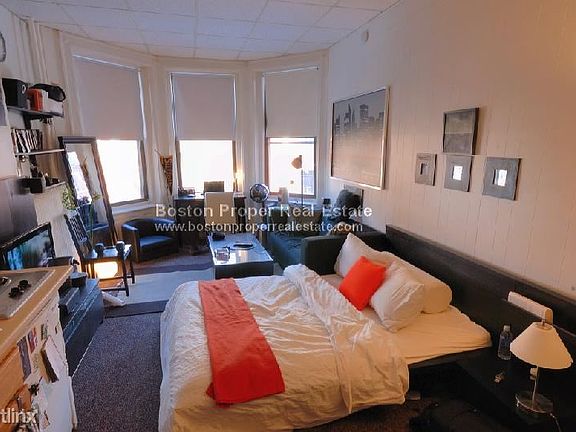248 Newbury St. #7 Boston - Back Bay Unit Photo 1
