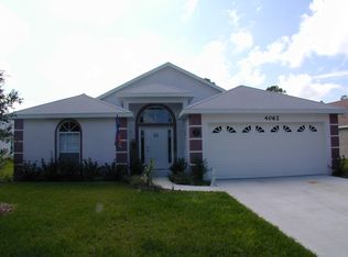 4062 Hina Dr, Sarasota, FL 34241