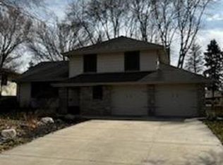 13619 Stanford St, Omaha, NE 68144