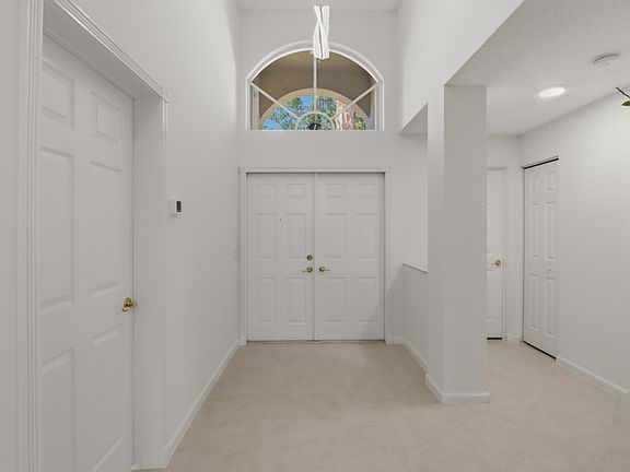 5th image of 6609 Hawaiian Avenue