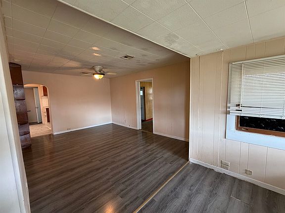 4th image of 621 Alexander St