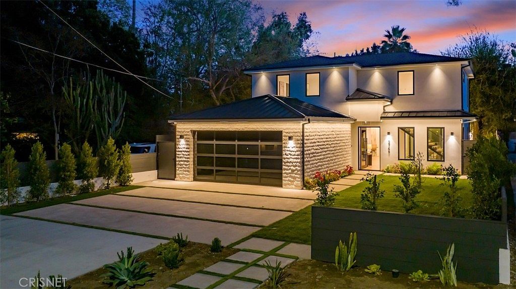 12746 Landale St, Studio City, CA 91604 | Zillow