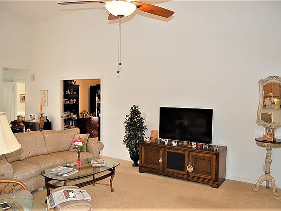 3rd image of 3730 Sabal Springs Blvd