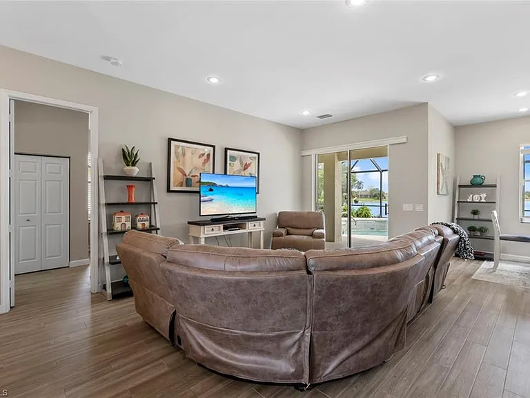 2970 Orange Grove Trl — Photo 9