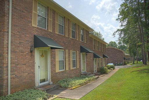 2nd image of 8502 Raindrop Rd APT D
