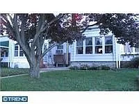 168 Midway Ave photo 1