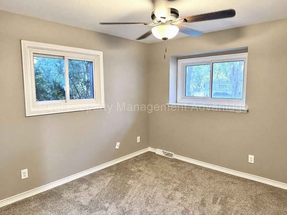 21020 Robinwood St, photo 14