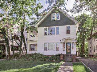 2121 Coventry Rd, Cleveland Heights, OH 44118
